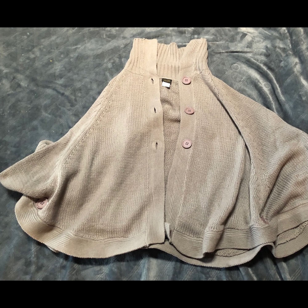 Grey Sweater/Cardigan